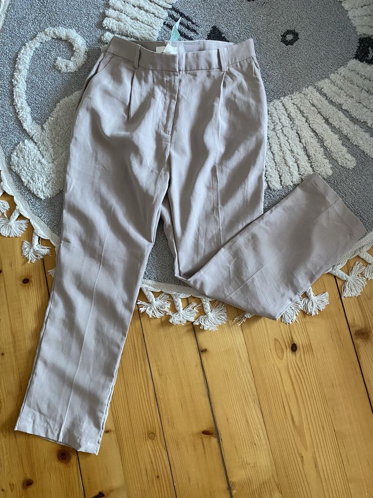 Eleganckie spodnie z wiskozy nowe z metkami