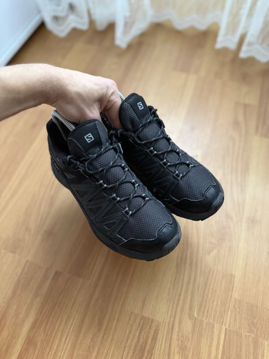 Чоловічі кросівки Salomon Gore tex розмір 42 26.5 см