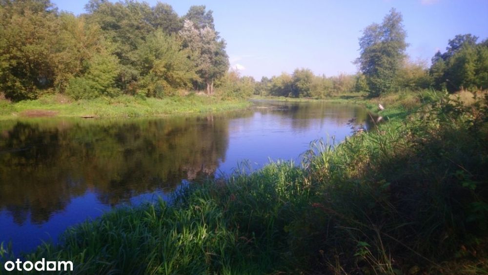 Sprzedam działkę o pow. 1093m2 z prawem zabudowy domem mieszkalnym
