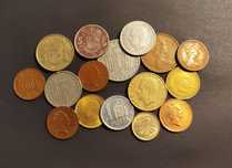 Lote de 16 Moedas Estrangeiras Antigas