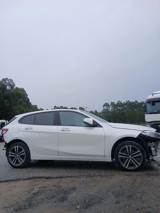 Elevador vidros trás direito BMW 1 (F40)