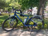 BICICLETA RIVERSIDE TOURING 520 - tamanho M - com Acessórios