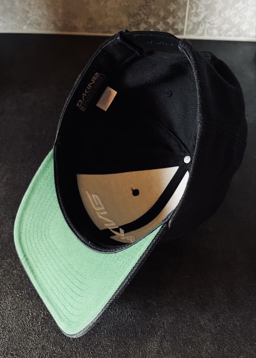DAKINE czapka snapback, one size - stan idealny! OKAZJA!