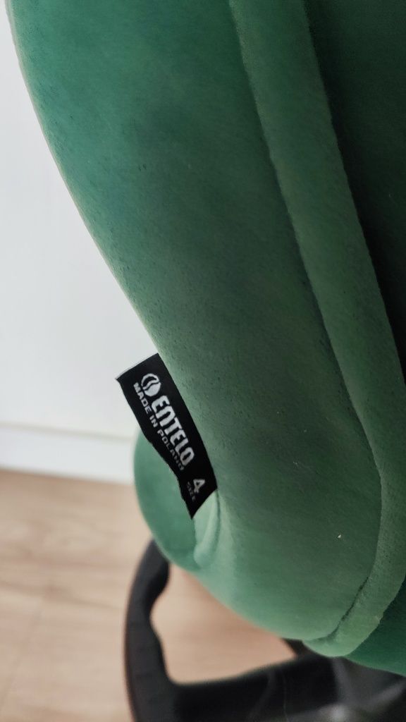 Krzesło fotel obrotowy ergonomiczny do biurka Entelo 4