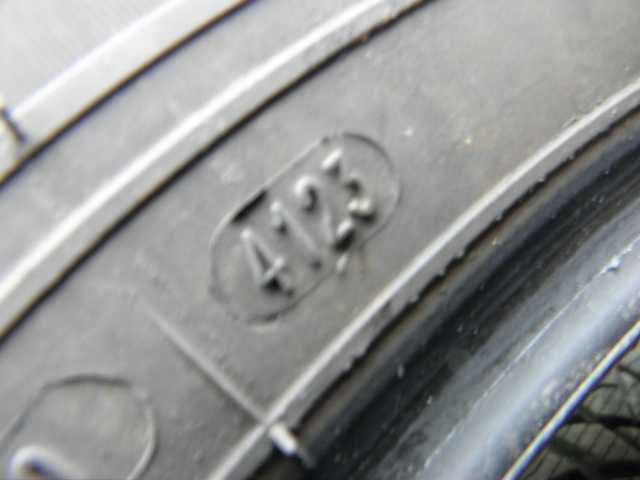 Petlas Snowmaster 2 195/65 R15 - Ładny komplet - DOT 4123