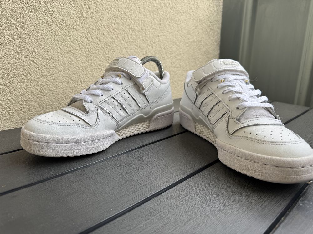 Кросівки Adidas Forum Low 38р оригінал