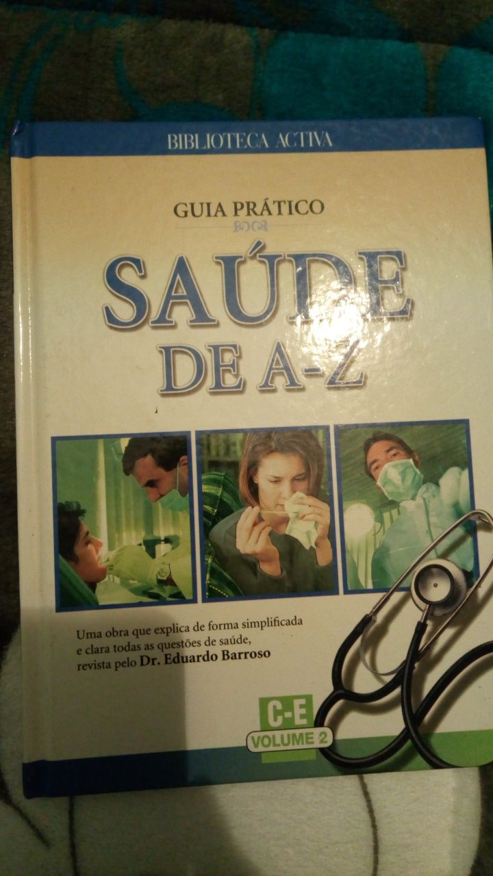 2 Livros "saúde de A-Z" e "como adoecem os portugueses"