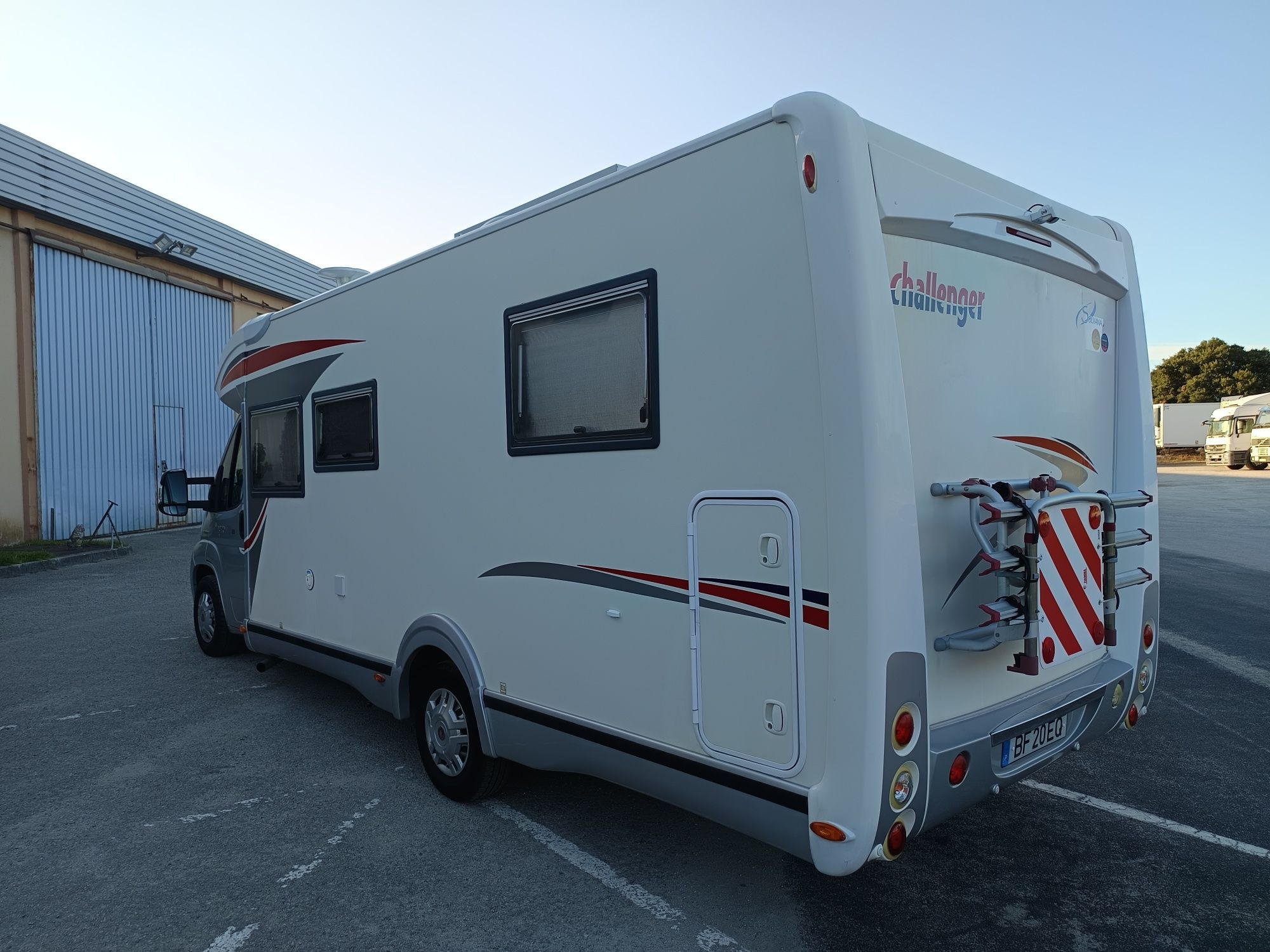 Autocaravana perfilada