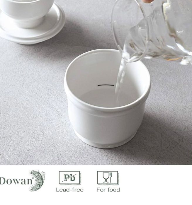 Francuski ceramiczny pojemnik na masło z pokrywką