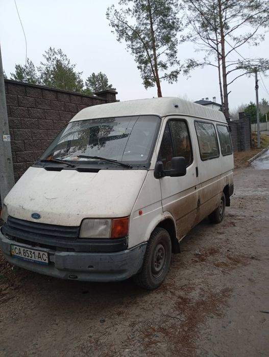 Форд транзит вантажів