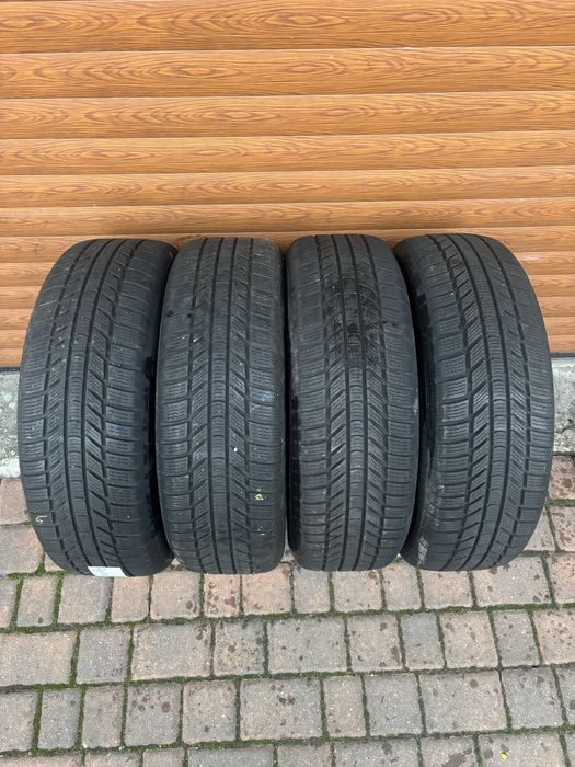 215/65/16 Continental 4 opony zimowe 2022r