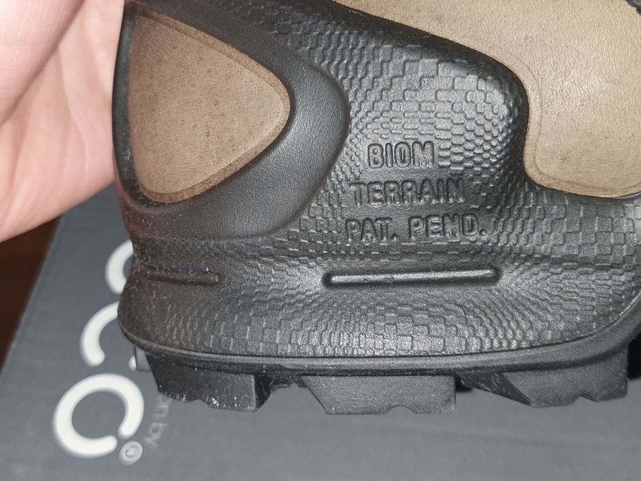 ECCO Biom Terrain Akka BOA GTX Mid cut quick fas