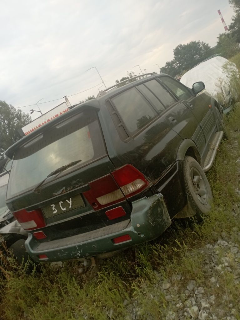 SsangYong Daewoo Musso разборка