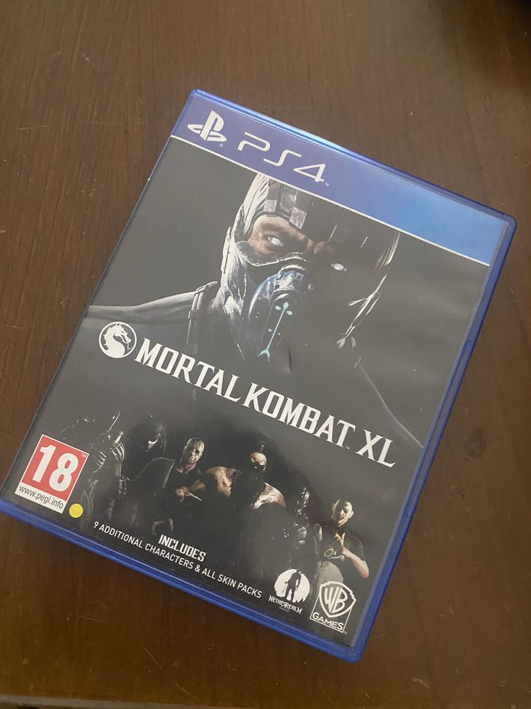 Jogo ps4 , mortal combat