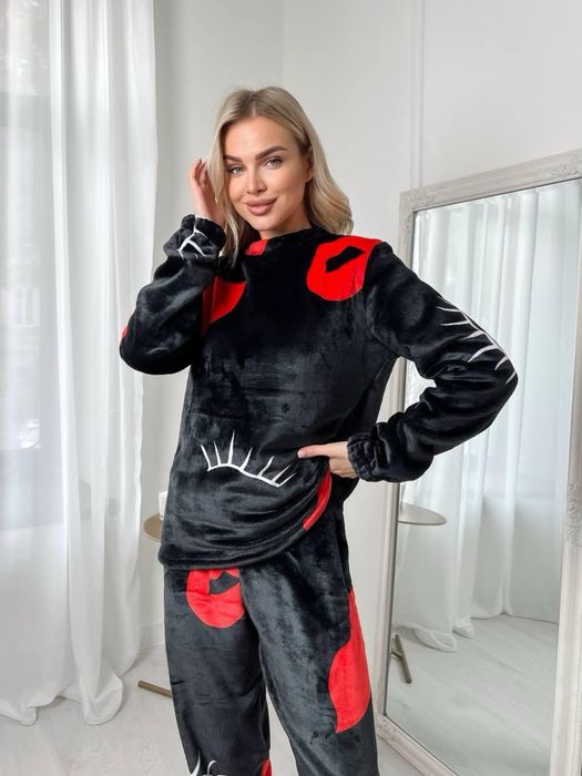 Тепла жіноча піжама махрова розмір XL