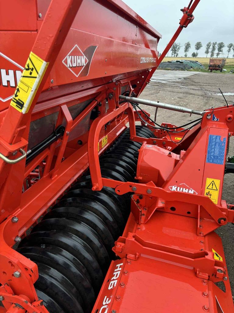Kuhn integra 3003brona hrb 303