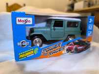 Jeep Toyota Carrinho Coleção Escala 1:32