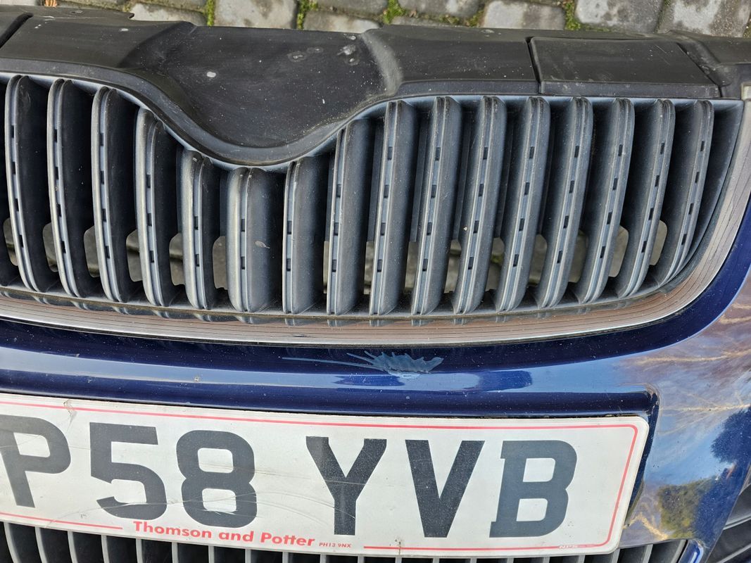 Skoda Fabia Ii Roomster 06- Zderzak przód przedni kompletny przedlift