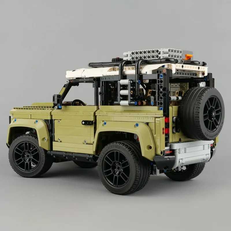 Land Rover Defender, 42110 - Klocki Lepin Technic + GRATIS