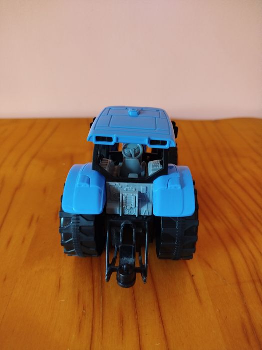 Трактор іграшка Farm