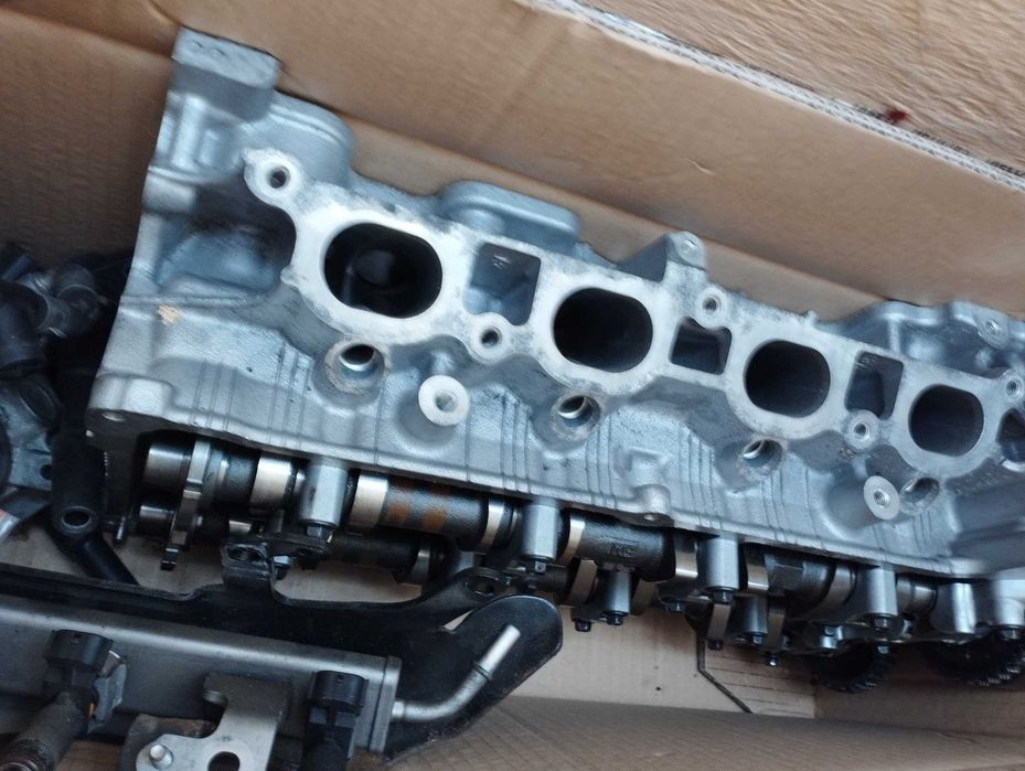 Głowica silnika 1,6 SCe H4MD738 Renualt, Dacia