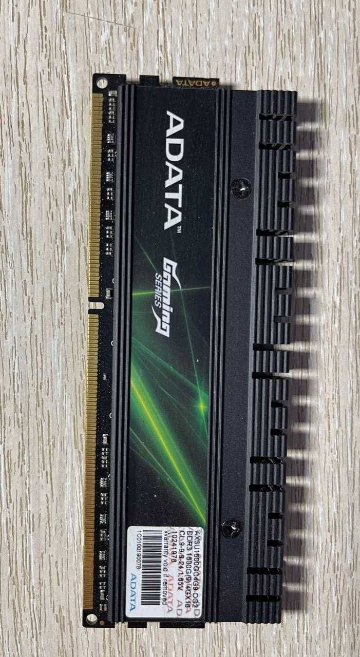 Память ADATA XPG 8 GB (2x4GB) DDR3 1600 MHz (AX3U1600GC4G9-2G)