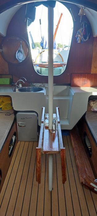 Jacht Sagitta z przyczepą