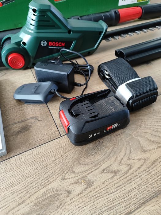 Bosch nożyce akumulatorowe 18v, bateria 2,5ah, ładowarka, rok 2024
