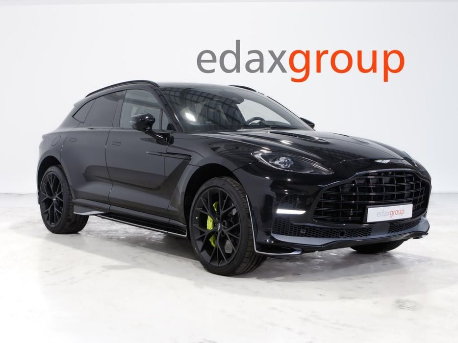 Aston Martin DBX 707