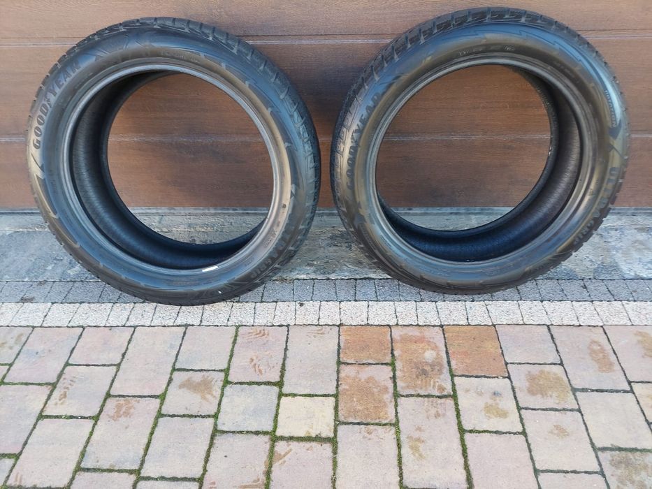 235/50 r 19 GOODYEAR ULTRA GRIP 7mm,  2szt
