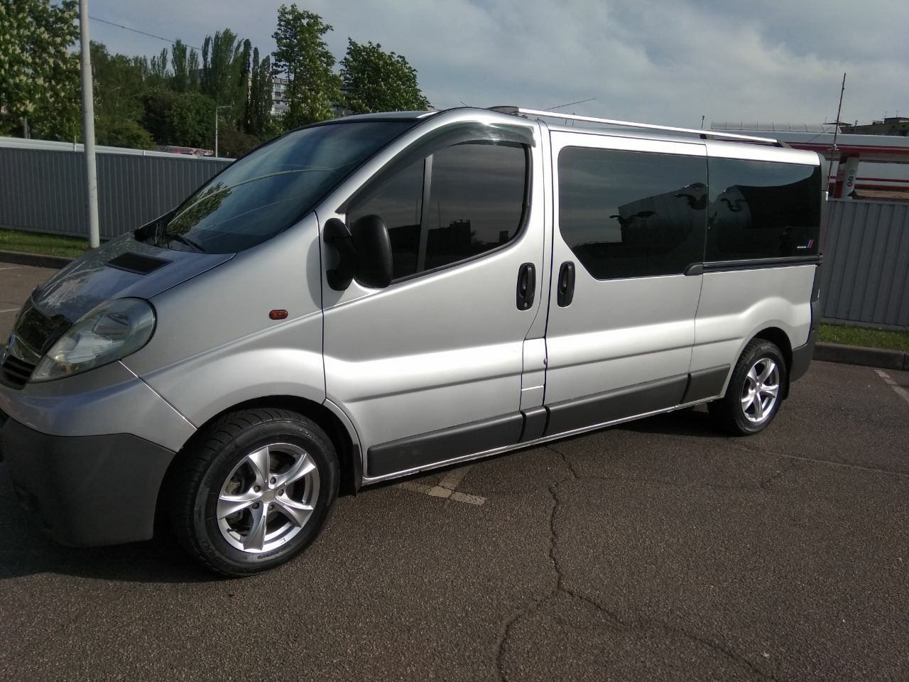 Продам Opel Vivaro Long 2.5