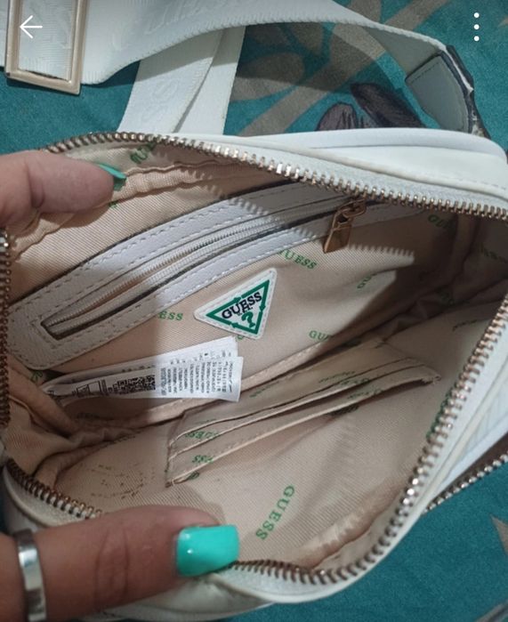 Capa guess branca original