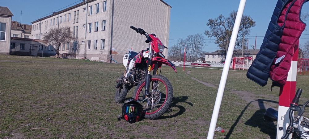 Продаю або обмінюю мот 130 куб