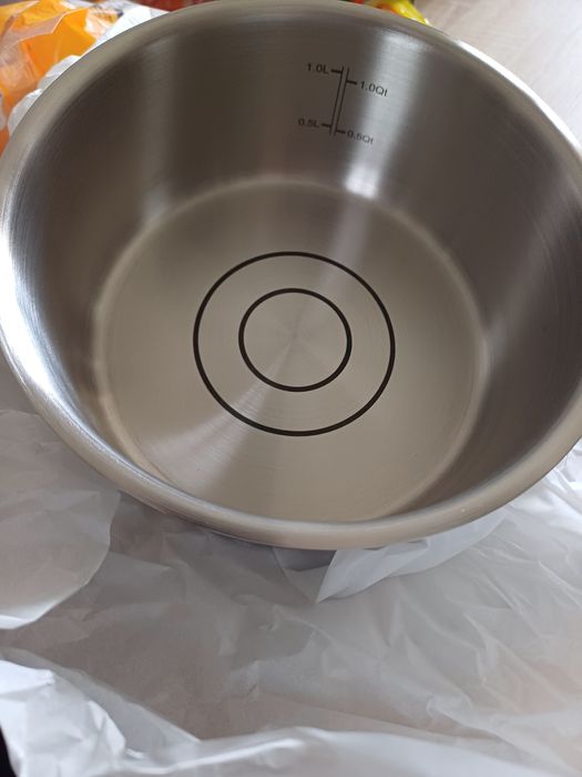 Garki komplet z pokrywkami 9 el.