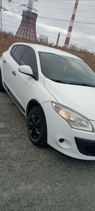 Рено Меган 3 в чудовому стані)