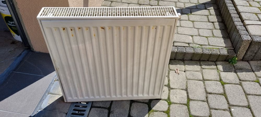 Grzejnik kermi c22 600x600