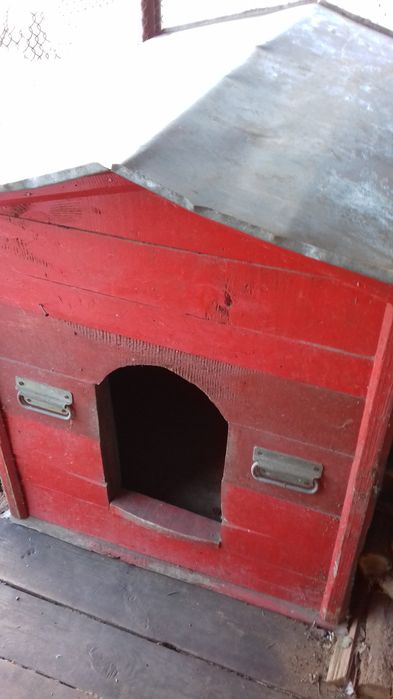 Будка для большой собаки утепленная