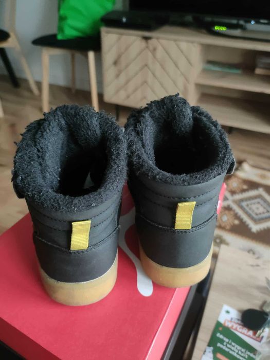 Buty jesień / zima Batman H&M r. 28 świecące - dobry stan