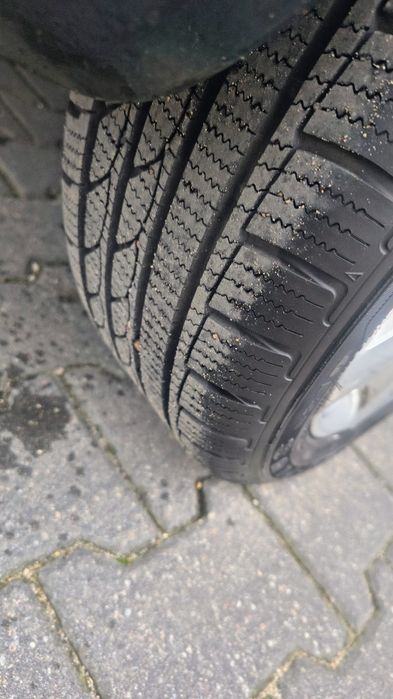 Audi A2 1.4 benzyna Nowe opony zimowe