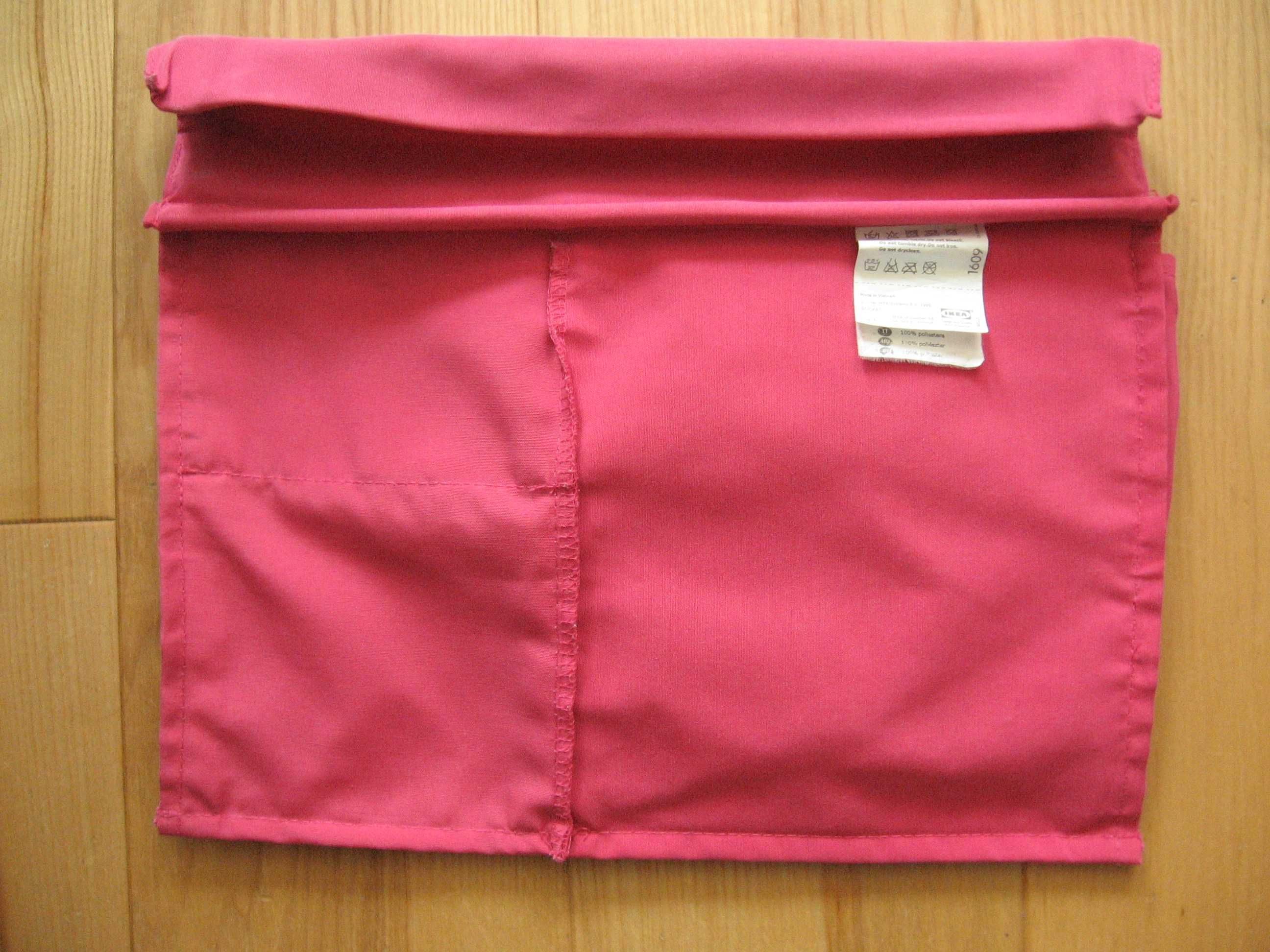 Organizer - kieszonki na łóżko Ikea Stickat różowy