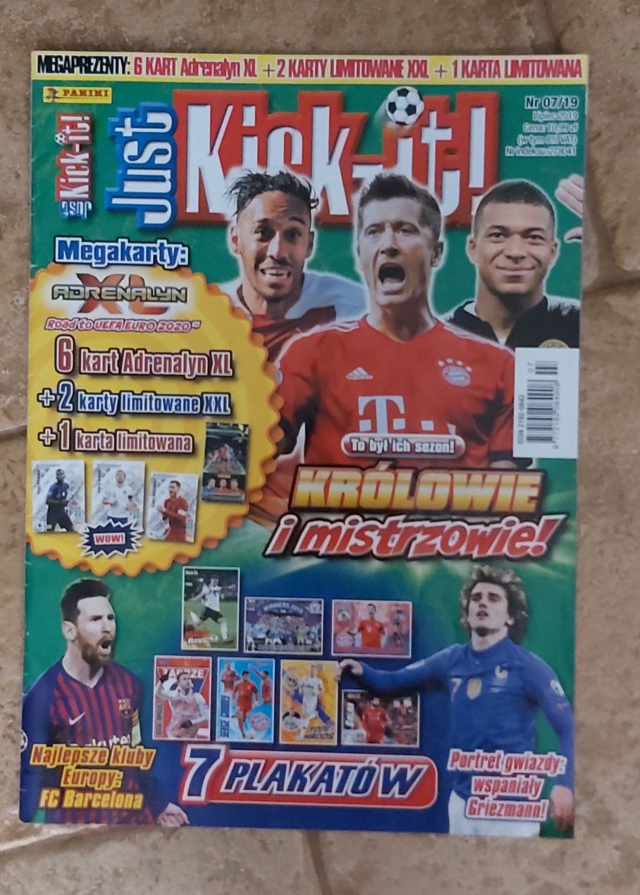 Gazetki piłkarskie Just kick it 4 szt.