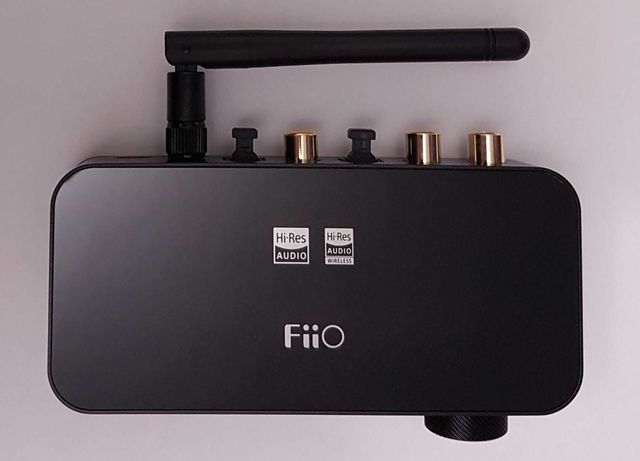 Bluetooth-трансивер, DAC/AMP (ЦАП/трансмиттер/ресивер) FiiO BTA30