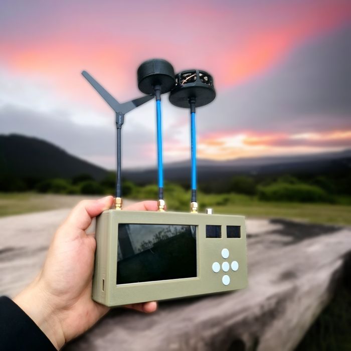 Детектор дронів Фпв 4 діапазона 250-950/1.2/3.3/5.8 ГГц Стевія fpv