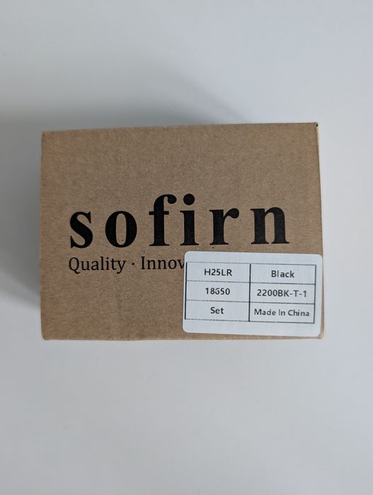 Latarka czołowa Sofirn H25LR