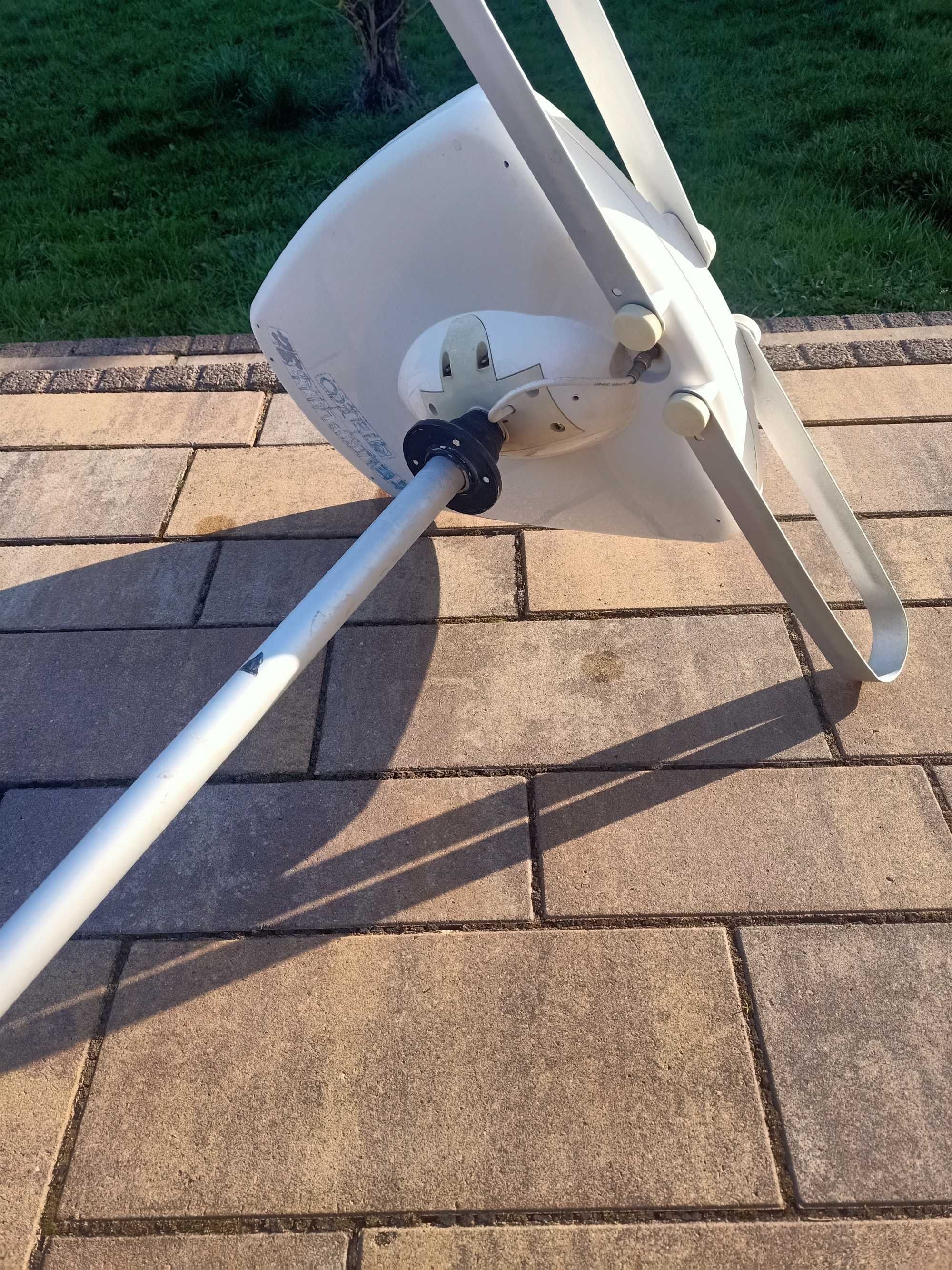 Antena kamper przyczepa