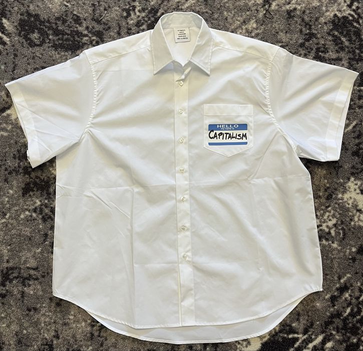 Рубашка Vetements Hello my name is Capitalism FR€€ Shirt
