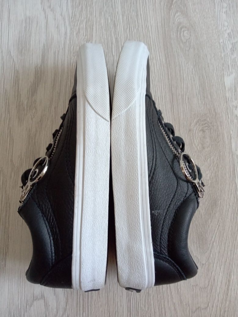 Buty Vans Old Skool z zamkiem r.36