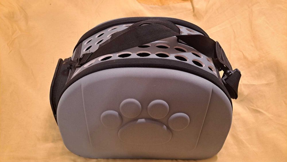 Składany transporter dla kota / małego psa – lekki i wygodny