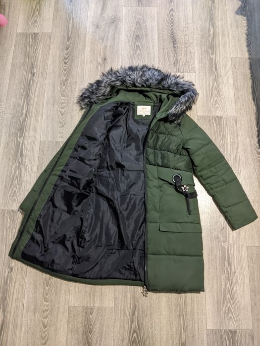 Жіноча зимова куртка, темно-зеленого кольору, розмір L