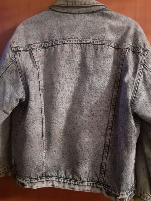 Джинсова куртка утеплена 52 р.